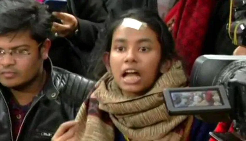 ଜେଏନ୍‌ୟୁ: ନିଜ ପାଇଁ ଓକିଲାତି କଲେ ଆଈଶି