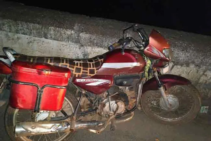  ବାଇକ୍‌ ଦୁର୍ଘଟଣାଗ୍ରସ୍ତ; ଜଣେ ଗୁରୁତର, ଜଣେ ଆହତ