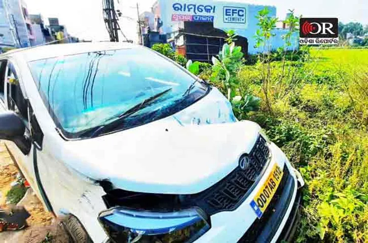 ଫୁଲ ତୋଳିବାକୁ ଯାଉଥିବା ବେଳେ ପିଟି ଦେଲା କାର୍‌, ଚାଲିଗଲା ଜୀବନ