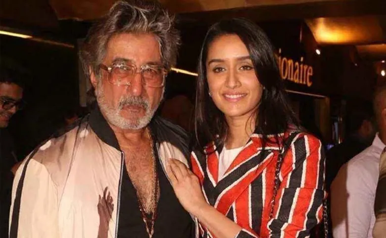 ବଲିଉଡ୍ ଡ୍ରଗ୍ସ ଲିଙ୍କ୍: ଶକ୍ତି ହେଲେ ଏନସିବି ଅଫିସର, ଏପଟେ ଶ୍ରଦ୍ଧାଙ୍କୁ ଜେରା