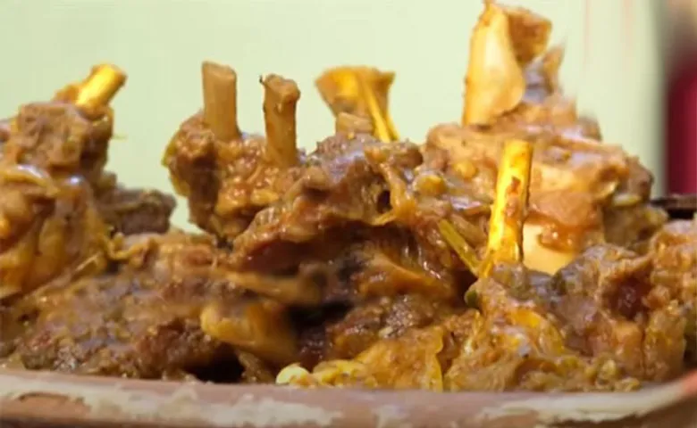 ଘରେ ପ୍ରସ୍ତୁତ କରନ୍ତୁ ହାଣ୍ଡି ରସୁଣ ମାଂସ