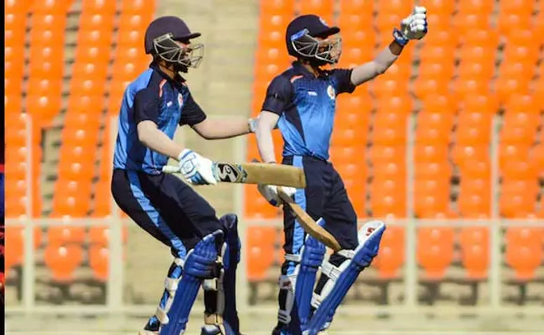 ଶେଷ ବଲ୍‌ରେ ଛକା ମାରି ଦଳକୁ ସେମିରେ ପହଞ୍ଚାଇଲେ ବିଷ୍ଣୁ