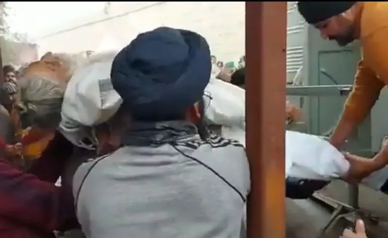 ହକ୍ ପାଇଁ ଆନ୍ଦୋଳନ ସ୍ଥଳରେ ଝୁଲି ପଡିଲେ ଚାଷୀ