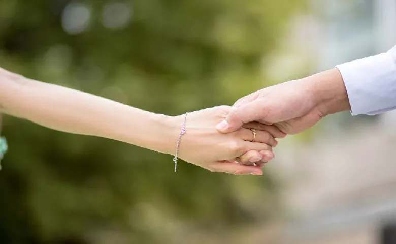 ନଟି କାମ କରି ନିର୍ଧୁମ ଛେଚା ଖାଇଲେ ମାମୁ