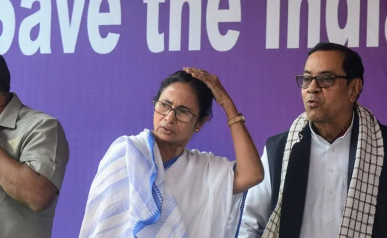 ନିର୍ବାଚନୀ ହିଂସା: ଏନଏଚଆରସି ରିପୋର୍ଟ ପରେ ବାଟକୁ ଆସିଲା କୋଲକାତା ପୁଲିସ