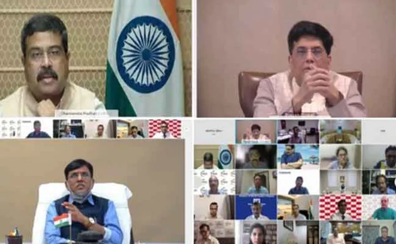 ବାତ୍ୟା ‘ୟାସ୍‌’ ମୁକାବିଲା ନେଇ ୩ କେନ୍ଦ୍ରମନ୍ତ୍ରୀଙ୍କ ଆଲୋଚନା