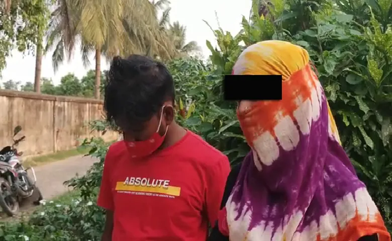 ରଙ୍ଗେ ହାତରେ ଧରାପଡ଼ିଲେ ରସିକିଆ ସ୍ୱାମୀ, ପହଞ୍ଚି ଗଲେ ପ୍ରଥମ ସ୍ତ୍ରୀ