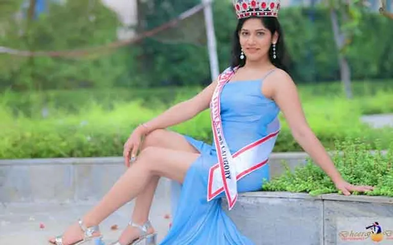 ମିସେସ୍‌ ଇଣ୍ଡିଆ ଟାଇଟଲ୍‌ ଜିତିଲେ ଓଡ଼ିଆ ବୋହୂ ଗାର୍ଗୀ