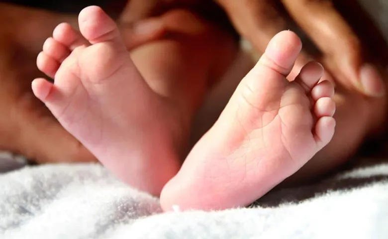 ୟୁଟ୍ୟୁବ୍‌ ଭିଡିଓ ଦେଖି ସନ୍ତାନ ଜନ୍ମ ଦେଲେ ନାବାଳିକା