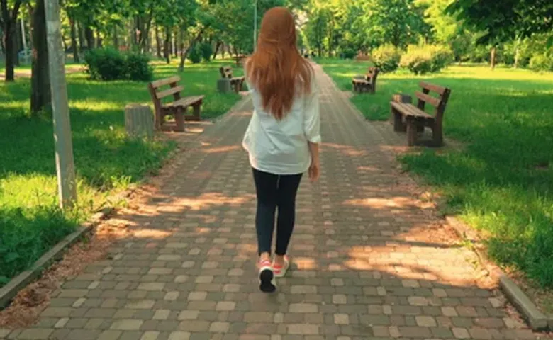 ପାର୍କରେ ବୁଲୁ ବୁଲୁ କୋଟିପତି