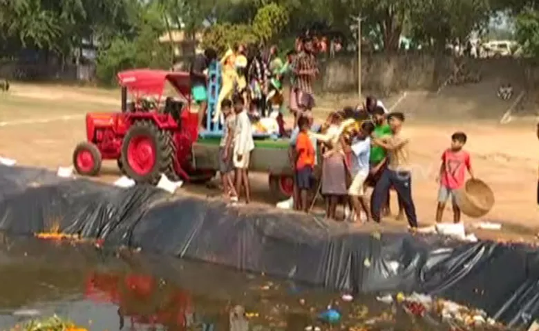 କଟକଣାରେ ଚାଲିଛି ମା’ କାଳୀଙ୍କ ଭସାଣୀ, ସନ୍ଧ୍ୟା ସୁଦ୍ଧା ସରିବ ବିସର୍ଜନ