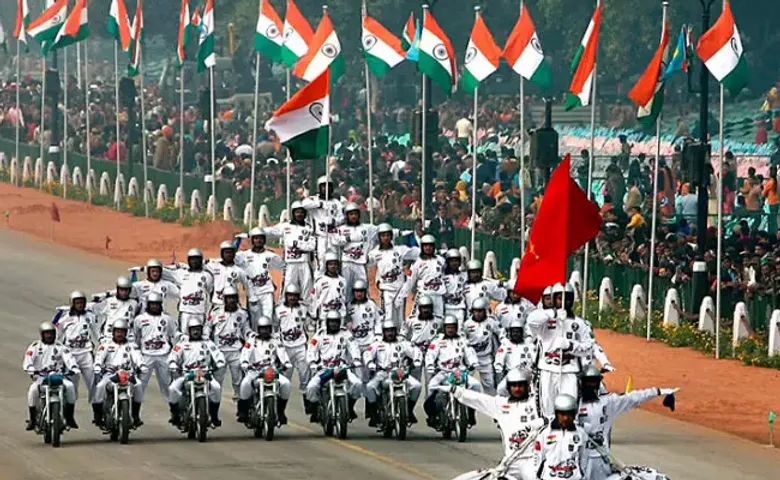 କରୋନା ପାଇଁ ଫିକା ପଡ଼ିବ ସାଧାରଣତନ୍ତ୍ର ଦିବସ, କେବଳ ସାମିଲ ହେବେ ପୁଲିସ୍