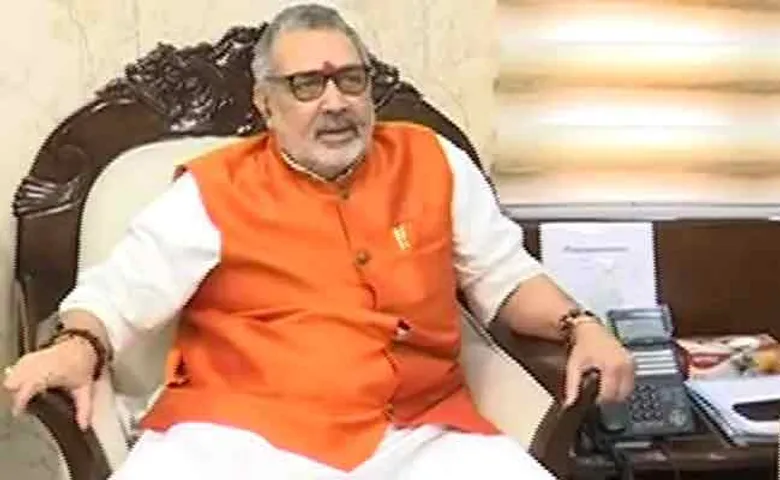 ଅସନ୍ତୋଷ ଝାଡ଼ିଲେ କେନ୍ଦ୍ରମନ୍ତ୍ରୀ; ସ୍ୱଚ୍ଛତା ନେଇ ମୁଖ୍ୟମନ୍ତ୍ରୀ ପ୍ରତିଶ୍ରୁତି ଦେଲେ ବାକି ଘର ମଞ୍ଜୁର କରିବେ