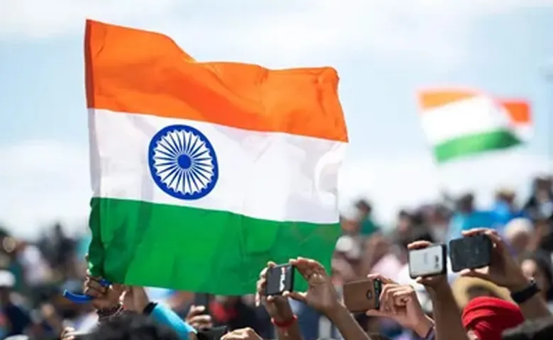 ତ୍ରିରଙ୍ଗାକୁ ଅପମାନ ନା ରାଜନୀତିକ ଆକ୍ରୋଶ? ବନ୍ଧା ହେଲେ ଜିମ୍‌ ମାଲିକ