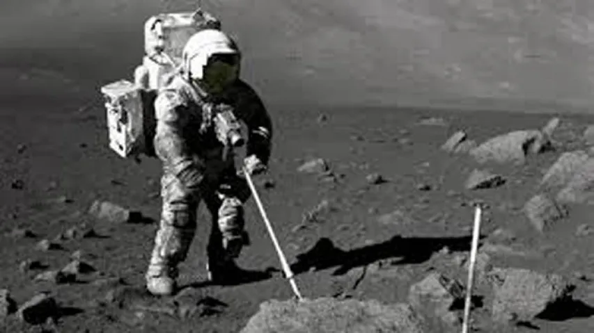 ଜହ୍ନ ରାଇଜରୁ ଧୂଳି କିଣିବ ନାସା