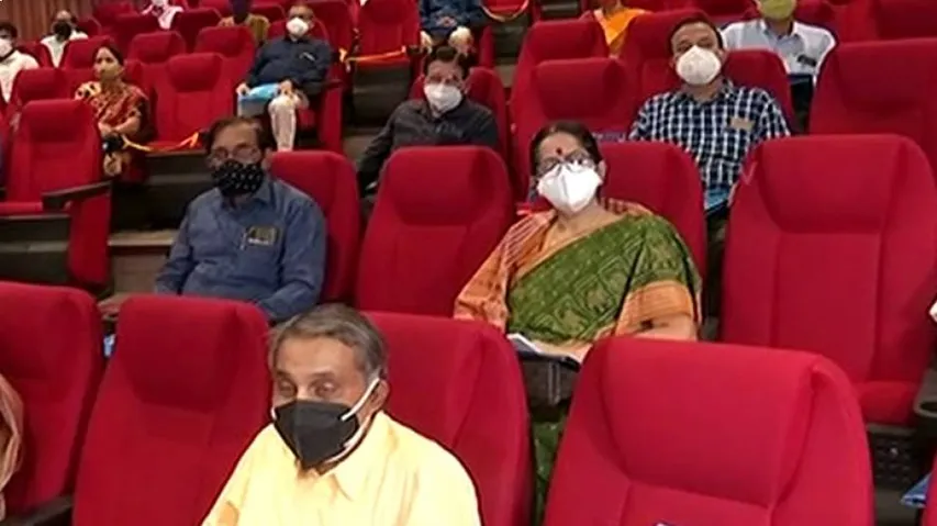 ସ୍ନାତକ ଛାତ୍ରଛାତ୍ରୀଙ୍କ ପାଇଁ ଇ-ଲେକ୍‌ଚର୍‌ ବ୍ୟବସ୍ଥା ଲୋକାର୍ପଣ