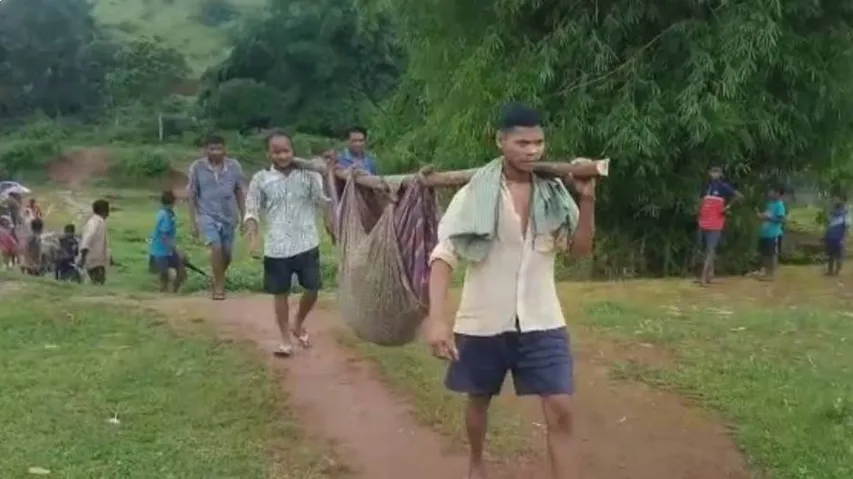 ପୁଣି ଥରେ ଭାରରେ ବୁହା ହେଲେ ଗୁରୁତର