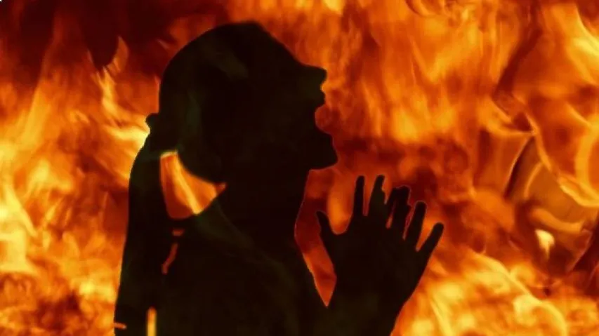 ପ୍ରେମିକାକୁ ଜୀଅନ୍ତା ଜାଳି ଦେଲା ପ୍ରେମିକ