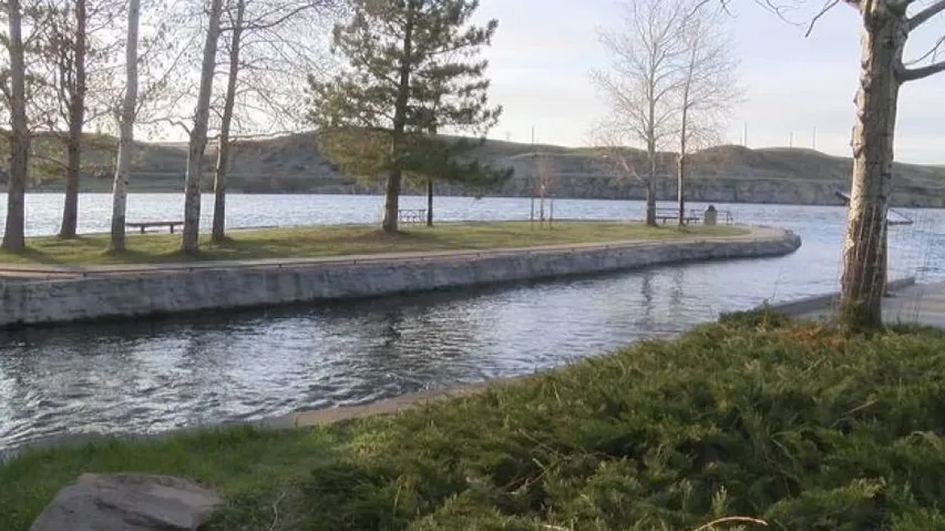 ବିଶ୍ୱର ସବୁଠାରୁ ଛୋଟ ନଦୀ; ଗ୍ରୀଷ୍ମରେ ଥଣ୍ଡା, ଶୀତରେ ଗରମ ପାଣି