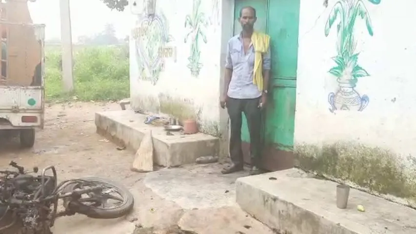 ଟଙ୍କା ଆଗରେ ଫିକା ପଡ଼ିଲା ବାପାର ସ୍ନେହ; ଘରେ ପୁରାଇ ନିଆଁ ଲଗାଇ ଦେଲେ ଝିଅ