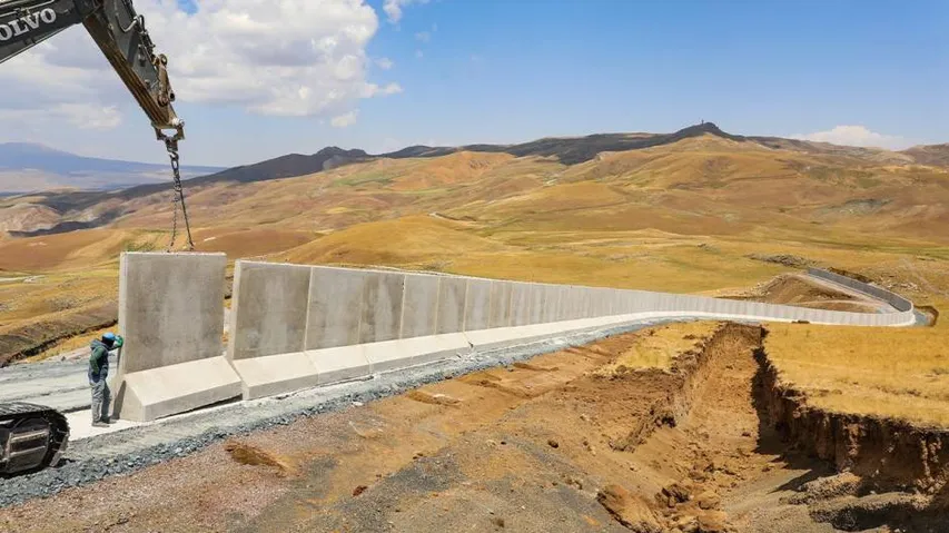 ଆଫଗାନୀ ଶରଣାର୍ଥୀଙ୍କୁ ରୋକିବାକୁ ତୁର୍କୀର ପ୍ରାଚୀର ନିର୍ମାଣ