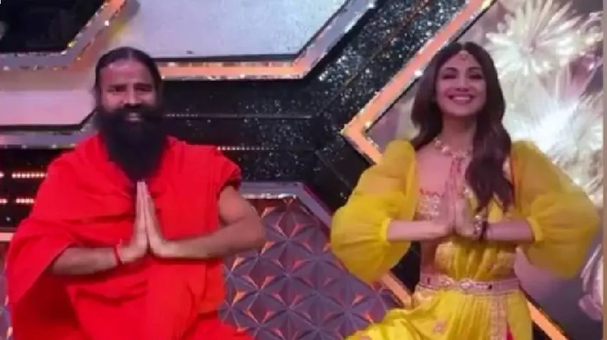 Shilpa Shetty strikes yoga pose with Baba Ramdev