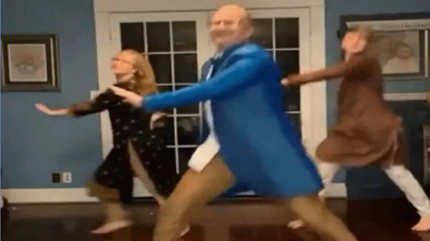 American dancer won hearts by performing garba