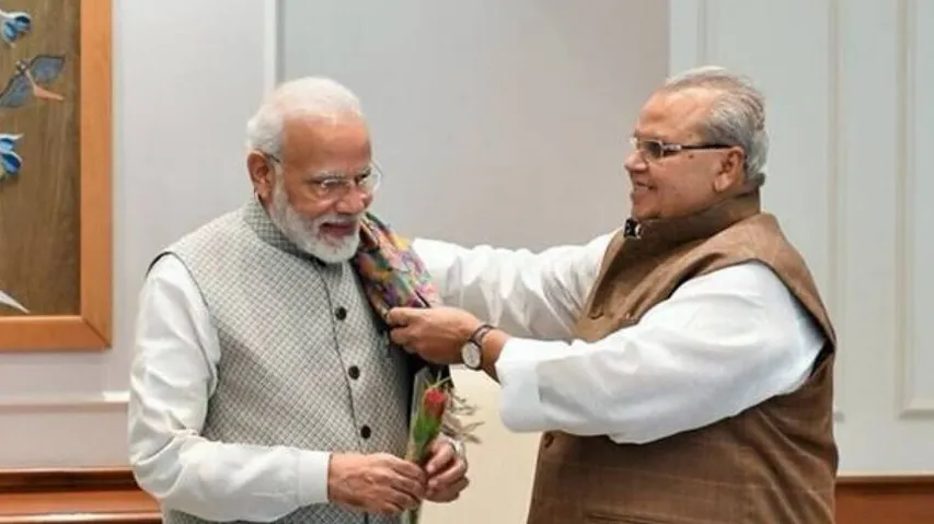 Governor Satya Pal Malik with PM Modi. 