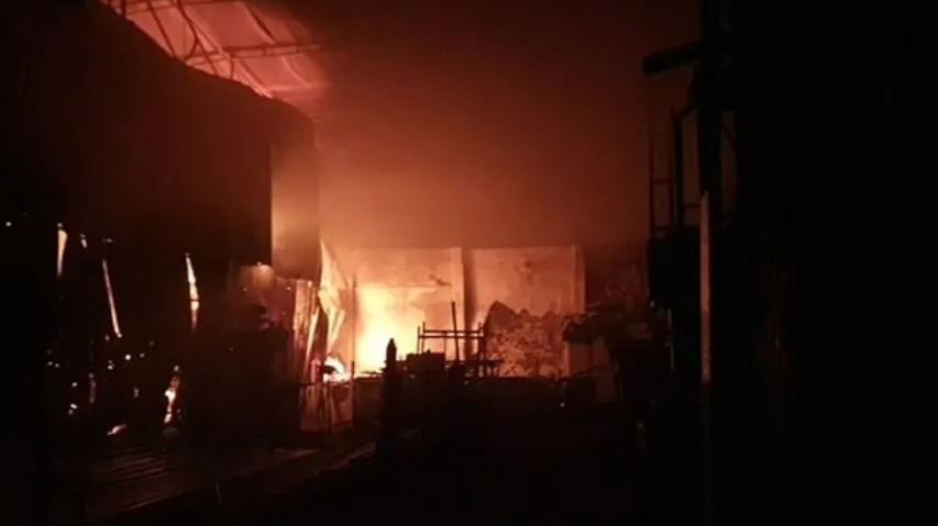 11 Dead In Massive Fire 