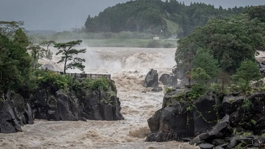 Japan Typhoon Nanmadol