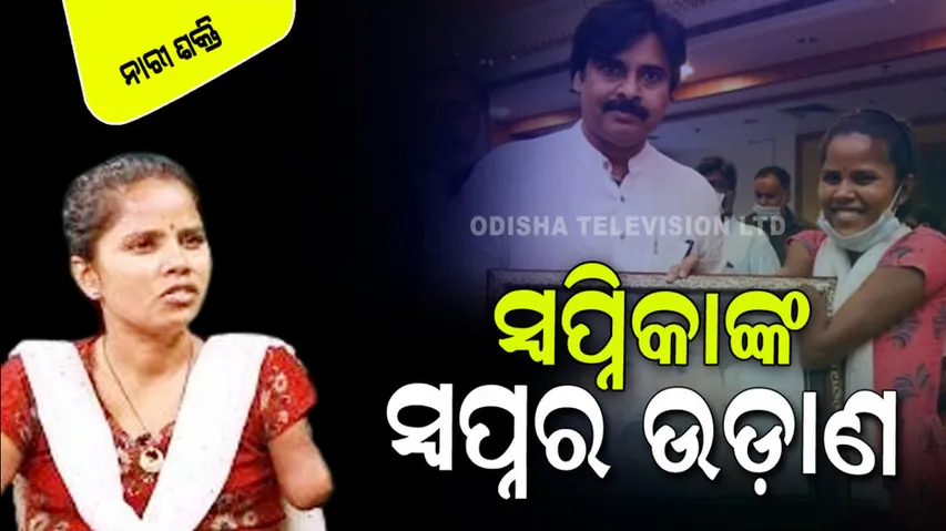 There is no hand, Drawing holding brush in his mouth