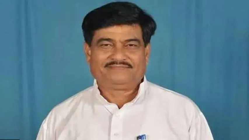 ମଣ୍ଡିରେ ଧାନ ଗଦା ହୋଇଛି, ହେଲେ ମନ୍ତ୍ରୀ କହିଲେଣି ସମୟ ସରିଯାଇଛି ଆଉ କିଣାଯିବନି