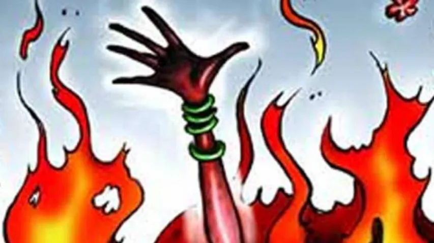 ନିଆଁ ପୁଇଁ ହେବା ବେଳେ ଜଳିଗଲେ ମହିଳା