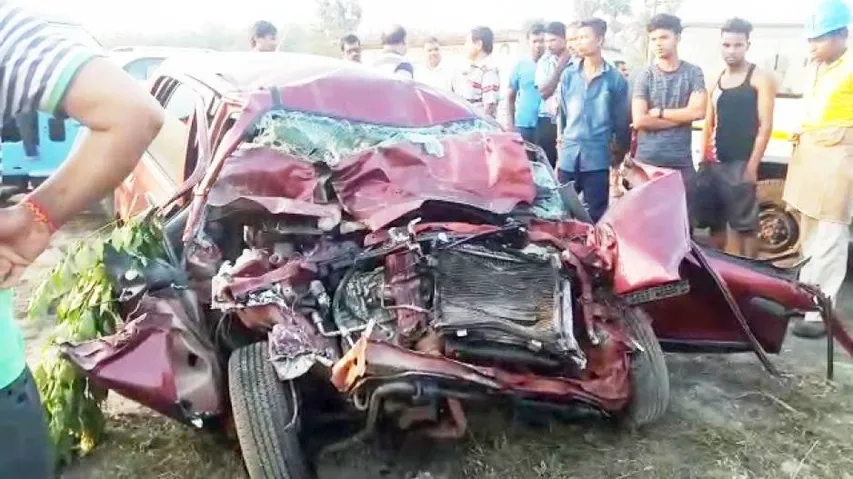 ଦୁର୍ଘଟଣାରେ ଚାଲିଗଲା ଗୋଟିଏ ପରିବାରର ୩ ସଦସ୍ୟଙ୍କ ଜୀବନ