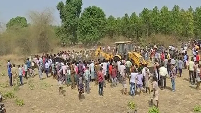 ଟ୍ରେନ୍ ଧକ୍କାରେ ୪ ହାତୀଙ୍କ ମୃତ୍ୟୁ : ୪ ବନ କର୍ମଚାରୀ ନିଲମ୍ବିତ