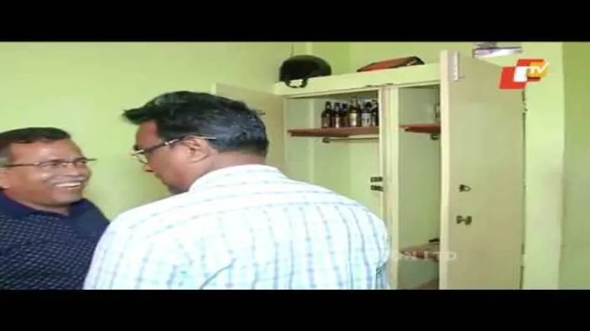 News Fuse 15 Mar 2019 | ହଷ୍ଟେଲ ମଜା ଶେଷ | ରଙ୍ଗ ମିସ୍ତ୍ରୀ କୁ ମାଡ | ପ୍ରଫୁଲ୍ଲଙ୍କ ଶିଳାନ୍ୟାସ | ମହିଳା ଶକ୍ତି