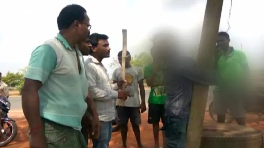 ପିଲାଚୋରି ଅଭିଯୋଗରେ ଜଣଙ୍କୁ ନିସ୍ତୁକ ଛେଚିଲେ ଲୋକେ