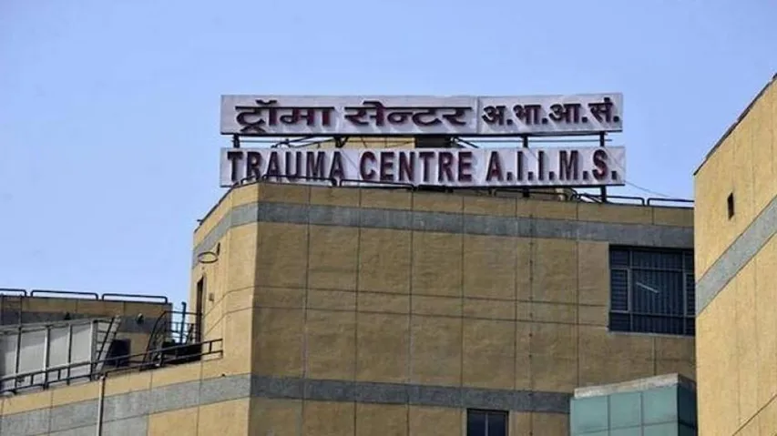 ଛାତରୁ ଡେଇଁ ପଡ଼ିଲେ କରୋନା ସଂକ୍ରମିତ ସାମ୍ବାଦିକ