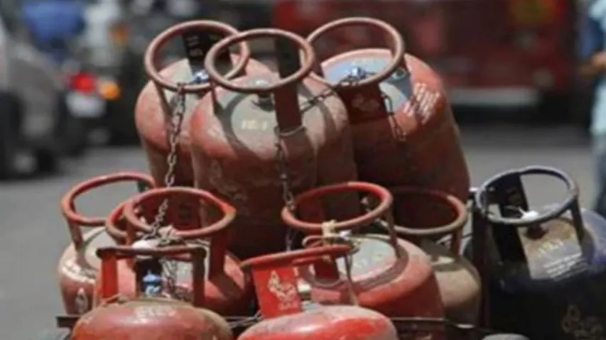 ଦେଶରେ ବଢିଲା LPG ଦର