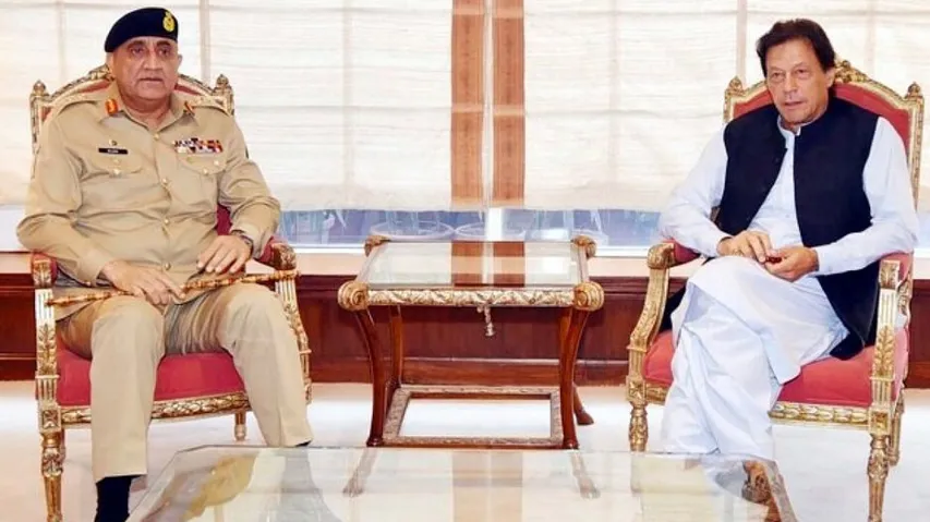 Imran Khan try to sack Army chief General Bajwa 