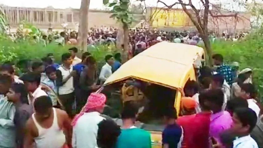 ସ୍କୁଲ ଭ୍ୟାନ୍‌କୁ ଧକ୍କା ଦେଲା ଟ୍ରେନ୍; ୧୩ ଛାତ୍ରଛାତ୍ରୀ ମୃତ