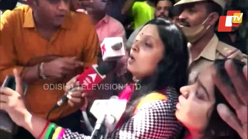 ପୋଲିସ ଓ ସମାଜବାଦୀ ପାର୍ଟି କର୍ମୀଙ୍କ ମଧ୍ୟରେ ଧସ୍ତାଧସ୍ତି