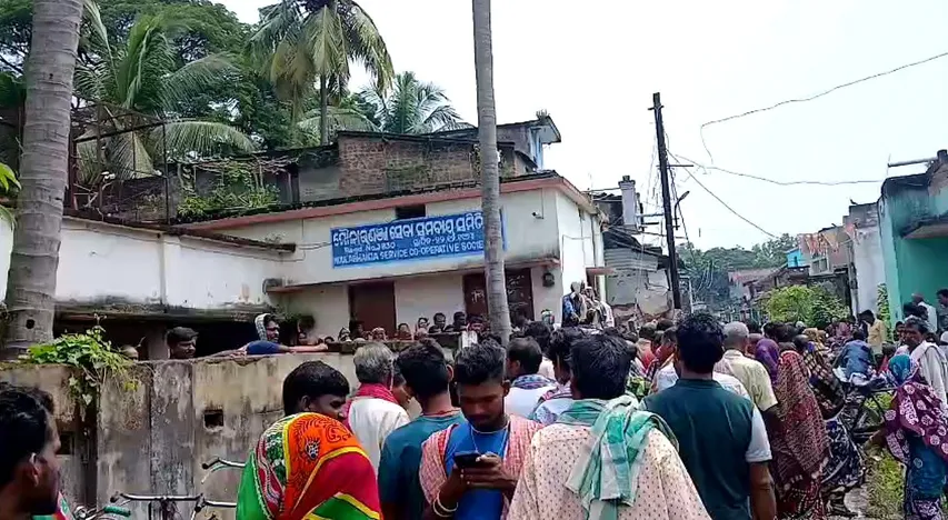 Incensed farmers gheraoing the cooperative society officials