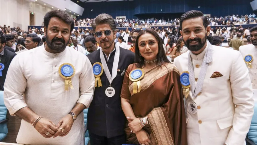 Mohanlal, Shah Rukh, Rani Mukerji, Vikrant Massey conferred National Awards Photograph