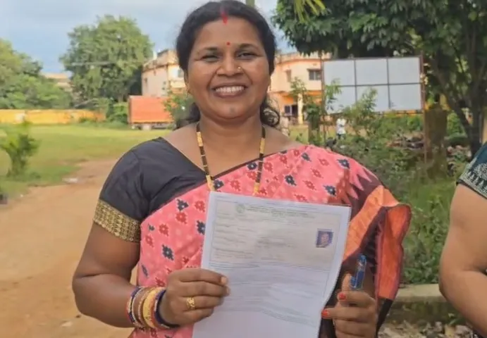 Odisha Education Minister’s wife appears for OTET exam
