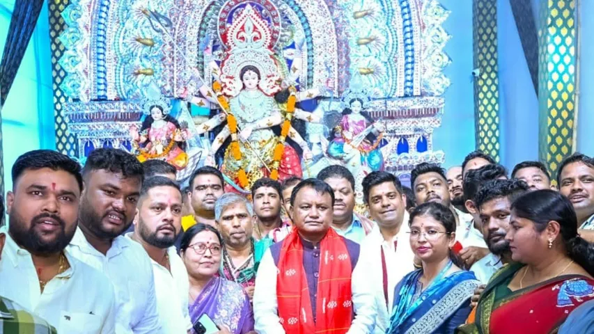 CM Mohan Majhi visits Durga Puja pandals in Cuttack