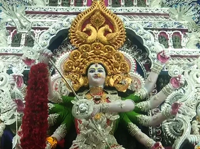 Vijaya Dashami celebrations begin across Odisha with rituals, Ravan Podi events amid rain disruptions