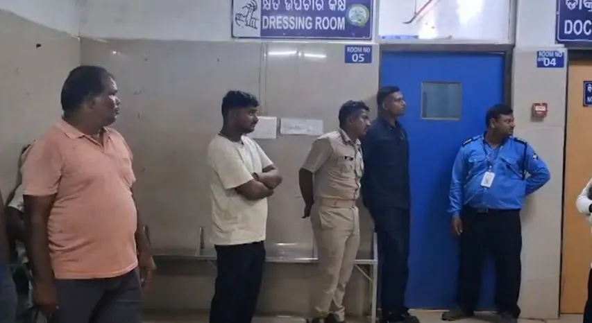 Two including minor boy injured in firecracker explosion in Dhenkanal