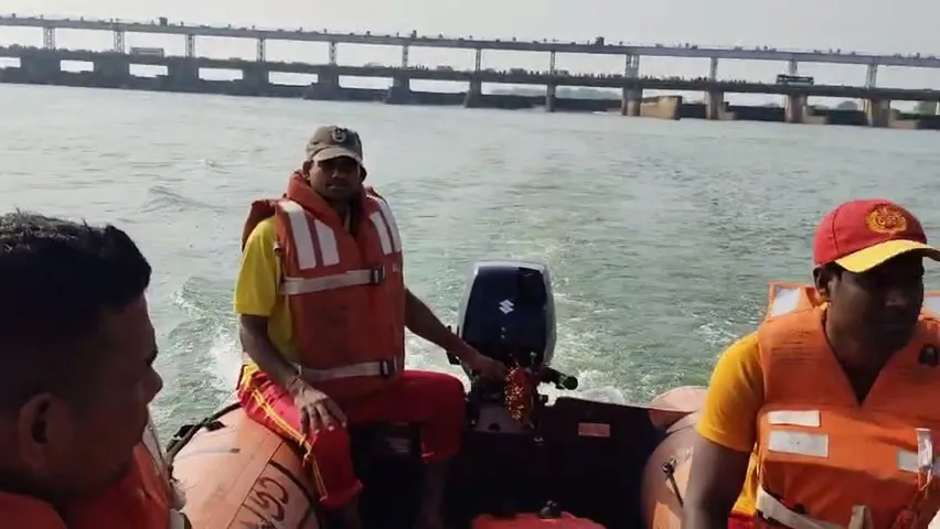 Young woman goes missing after ‘jumping into Mahanadi River’ in Odisha’s Cuttack