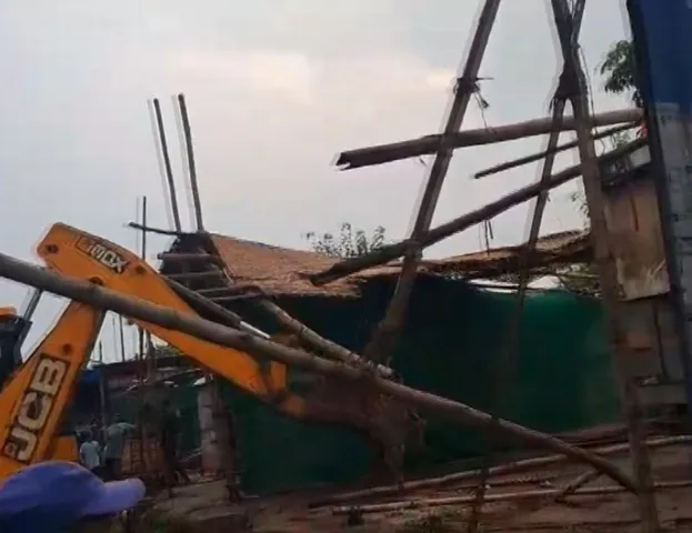 Bhubaneswar railway station redevelopment: BDA launches demolition drive in Master Canteen